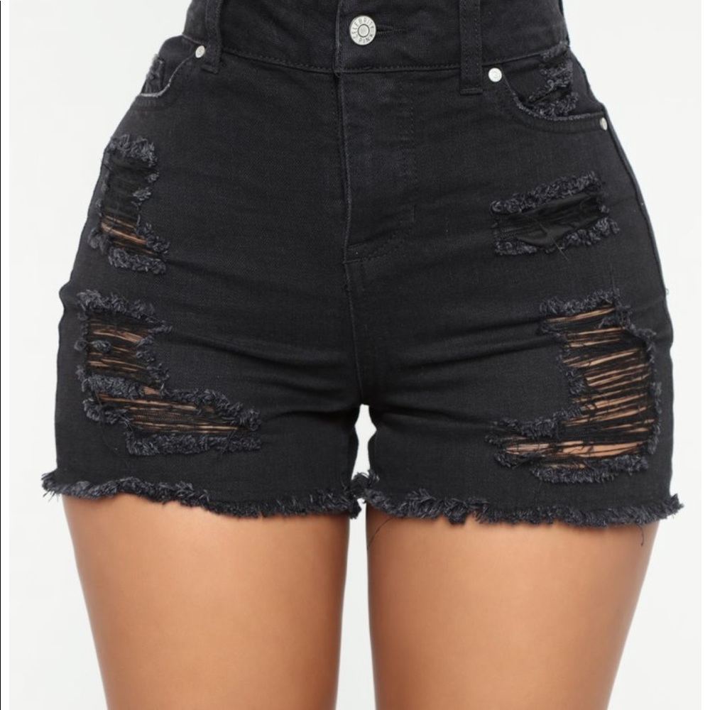 BLACK DENIM SHORTS😍😍😍😍😍